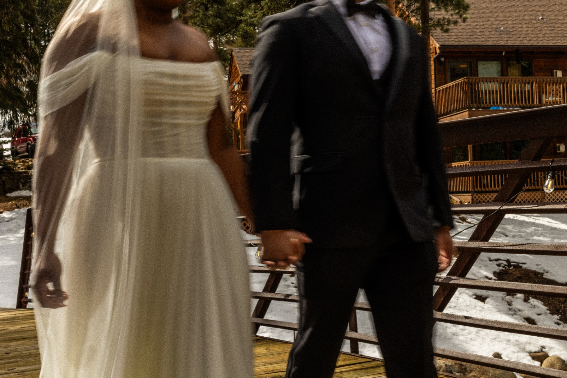 Cabin Wedding — Motion & Stillness