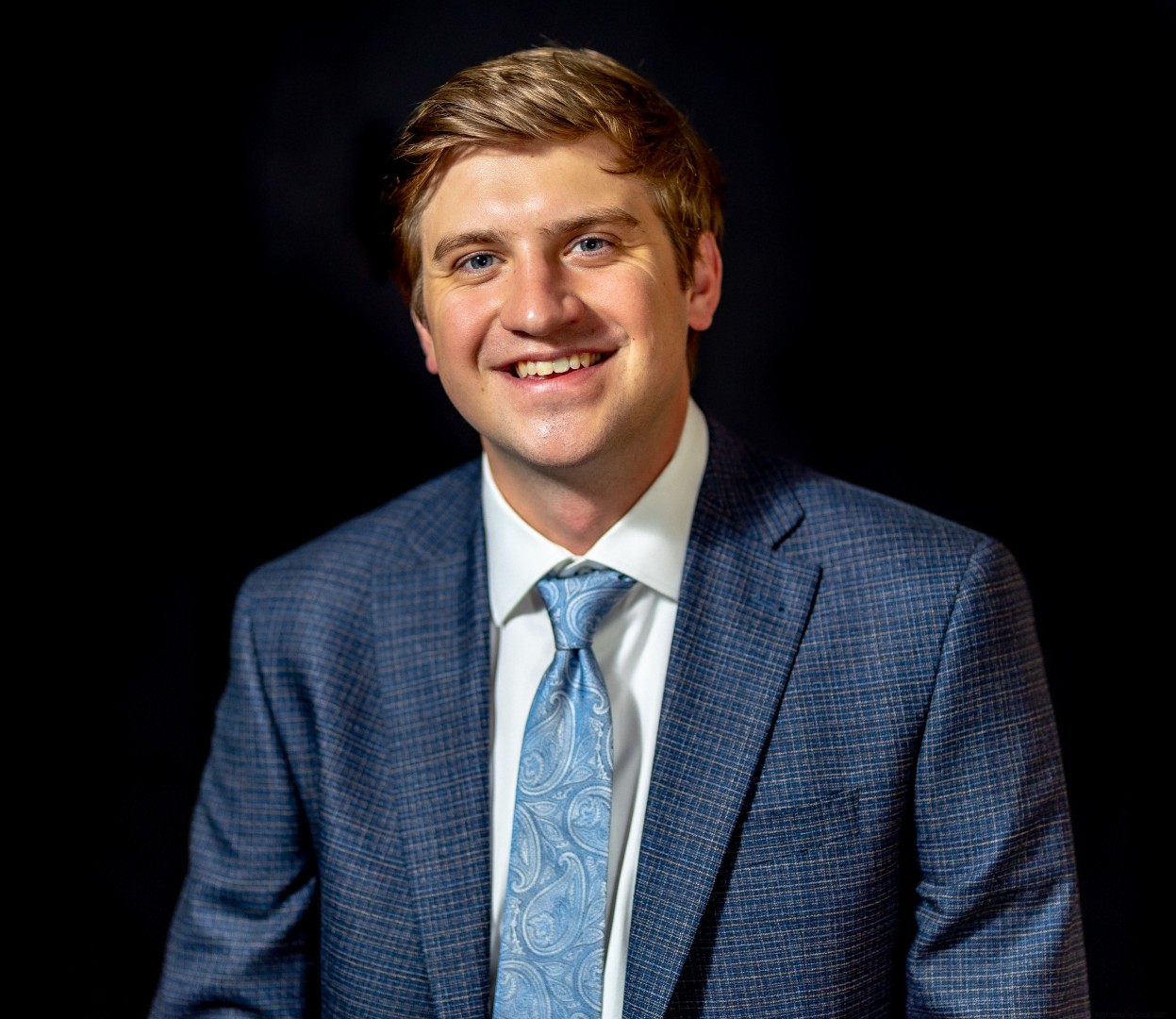 Corporate Headshot — Studio